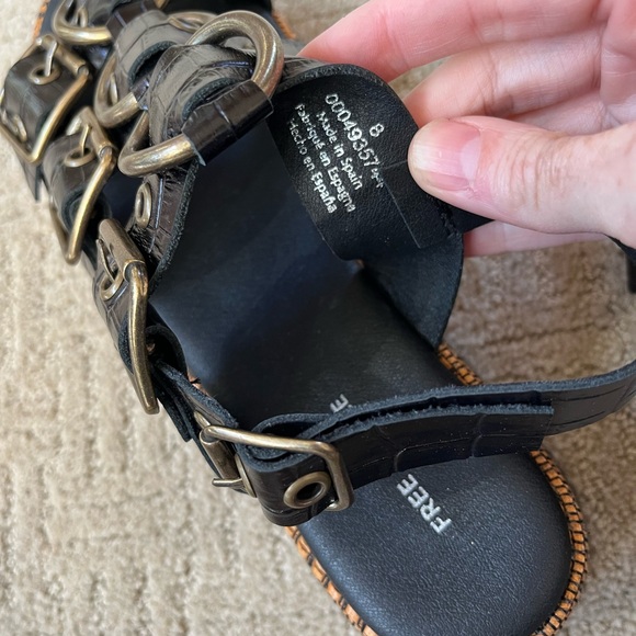 Free People Platform Sandals - Picture 4 of 9